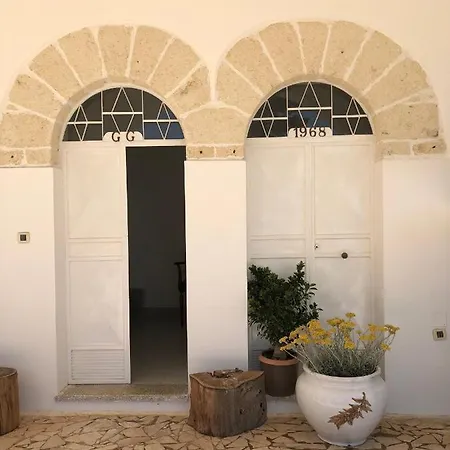 Casa Di Perla Con Piscina E Campo Da Tennis Ostuni