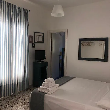 Casa Di Perla Con Piscina E Campo Da Tennis Villa *